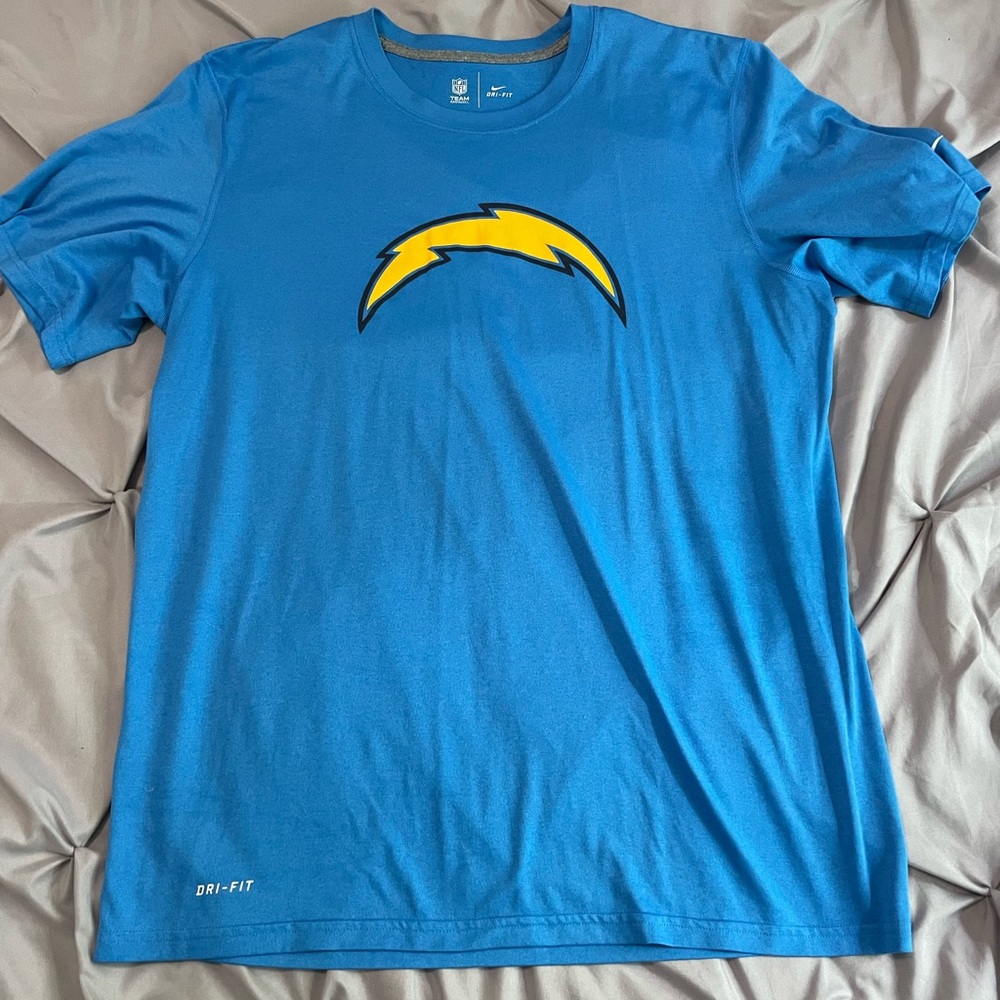 Los Angeles Chargers Nike dri-fit shirt